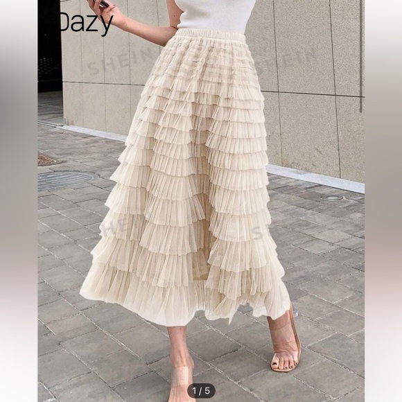 SHEIN ruffle skirt new with tags - Picture 2 of 9